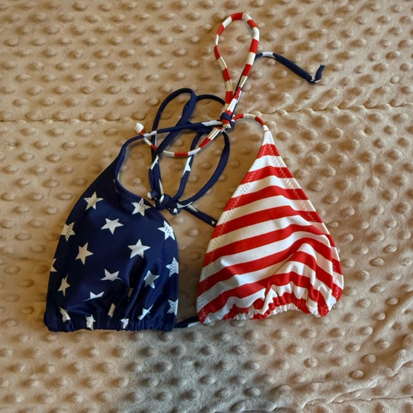 Old Navy Swim Top - Picture 1 of 2